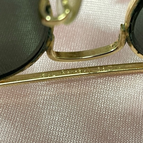 RARE Vintage B&L Ray-Ban Aviators Sunglasses with Case - Picture 10 of 16